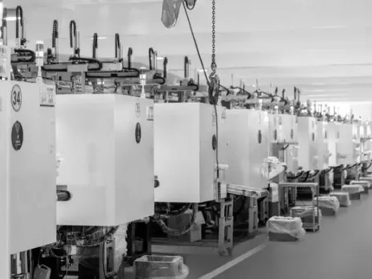 Molding workshop
